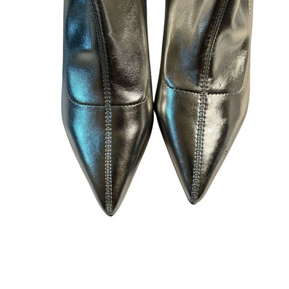 Abound Silver Zip up Ankle Boots(Size 6M) - Picture 6 of 8